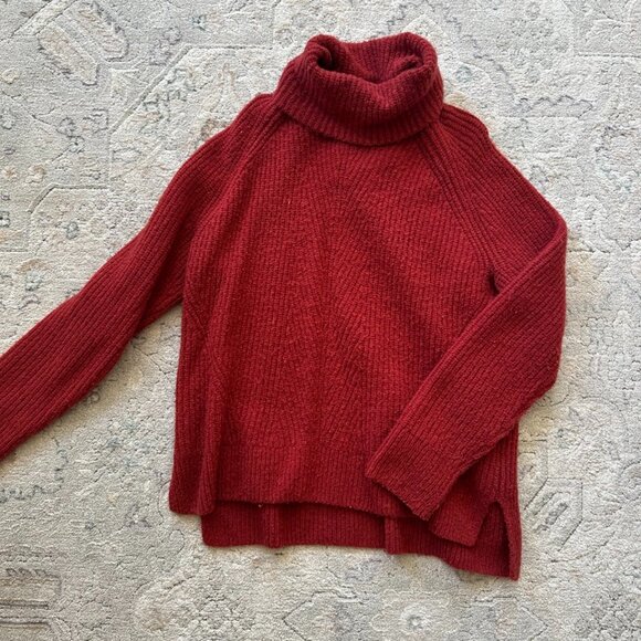 Madewell Mercer Turtleneck Sweater in Coziest Yarn - Picture 2 of 4
